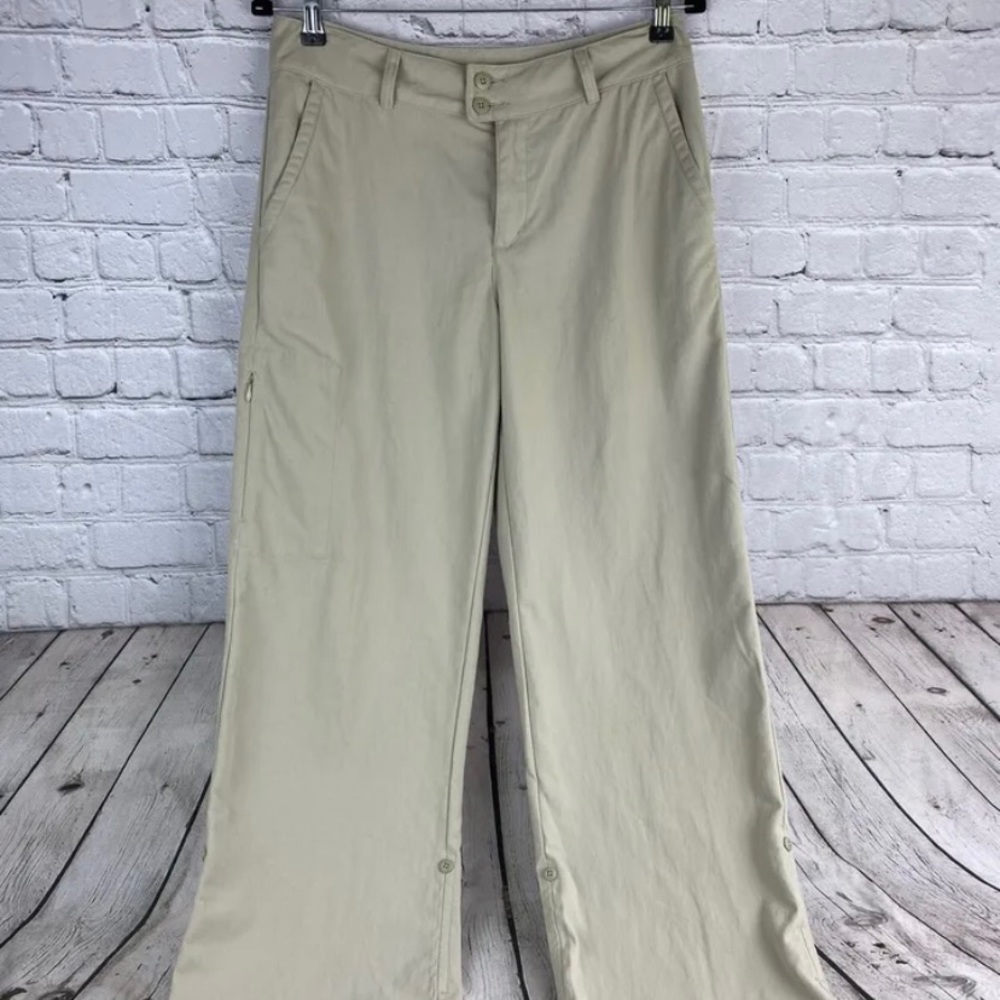 Patagonia Khaki Hiking Roll Up Nylon Travel Pants Size 8 LKNW